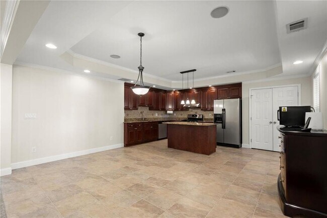 Building Photo - 11240 Avery Cove Ct