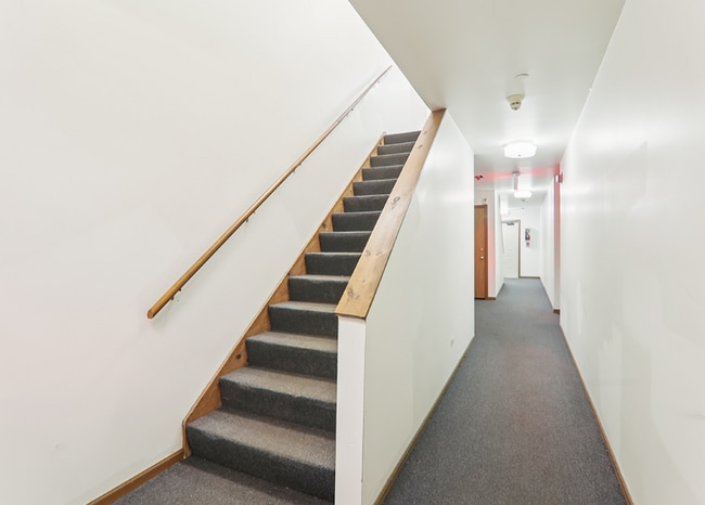 Building Photo - 1374 Cunat Ct