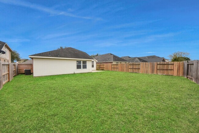 Building Photo - 1722 Lansing Cove Dr