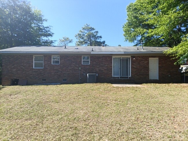Building Photo - Charming 3-Bedroom Home in Augusta – Comfortable Living in Meadowbrook!