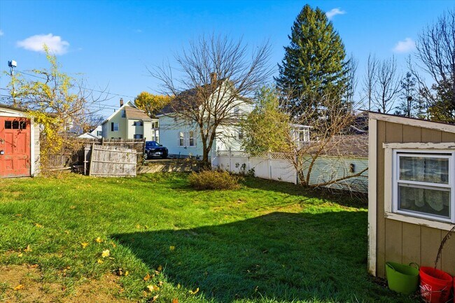 Building Photo - 74 Dartmouth St