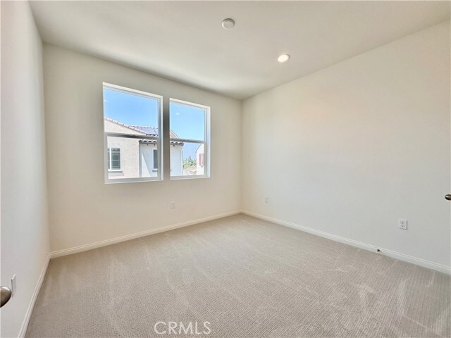 Building Photo - 2440 E Agave St