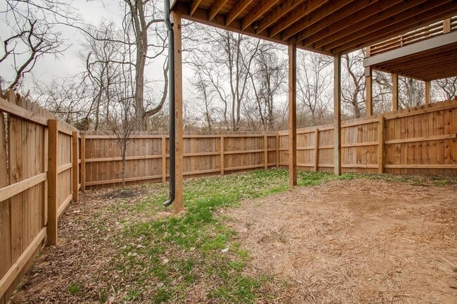 Building Photo - Amazing Location - 3 Bed, 2.5 Bath w/ Vaulted Ceilings and Covered Deck