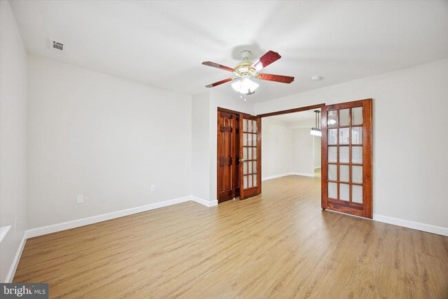 Building Photo - 21 Parc Ridge Dr