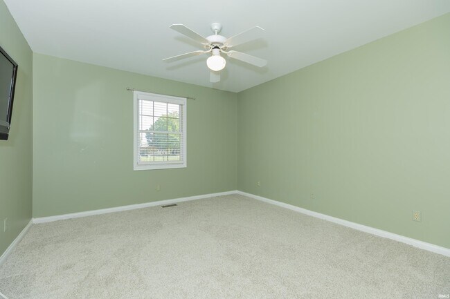 Building Photo - 2644 Waterstone Dr
