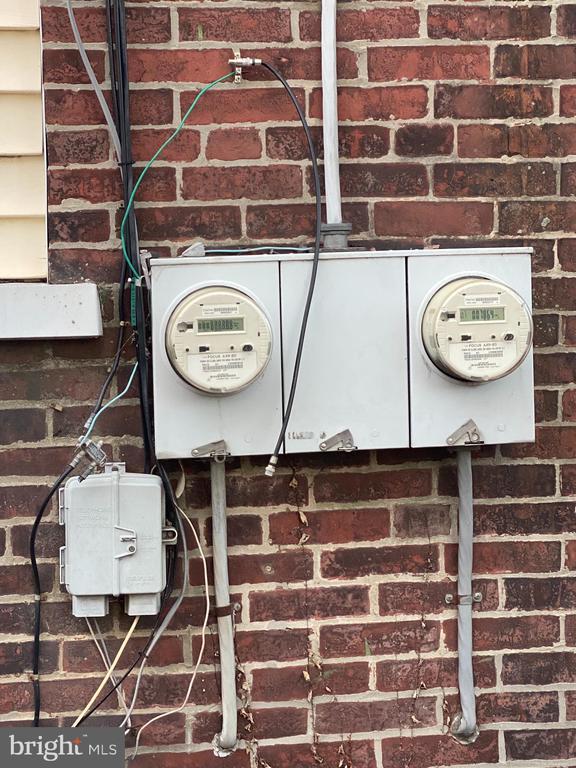 Building Photo - 6534 Torresdale Ave