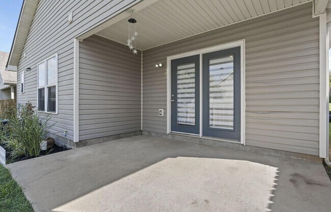 Building Photo - 141 Clover Valley Dr