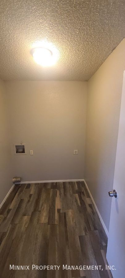 Building Photo - 3007 W Louisiana Ave