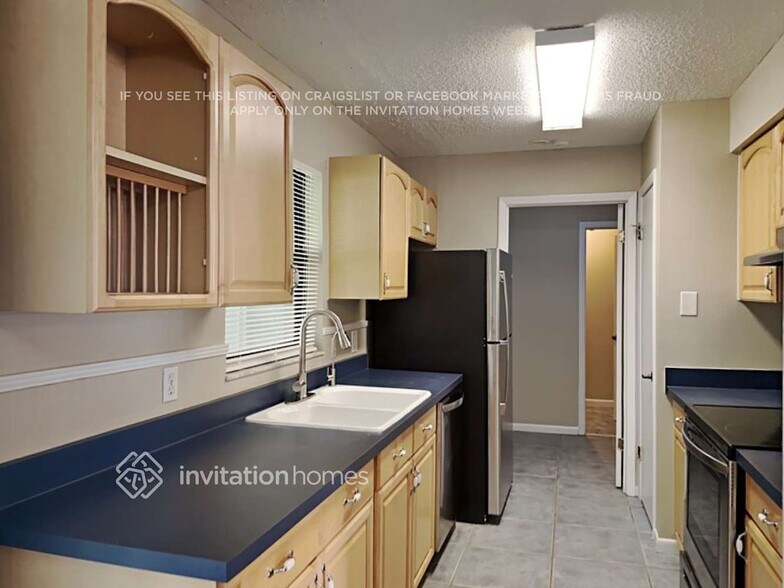 Building Photo - 6125 N Fork Ct