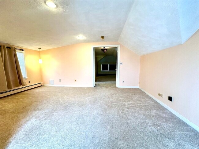 Building Photo - 86 Palfrey Rd