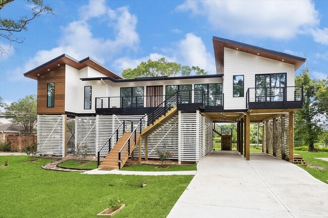 Building Photo - 407 Brook Hollow Dr