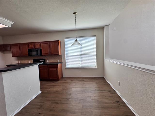 Building Photo - 1317 Hazelwood Dr