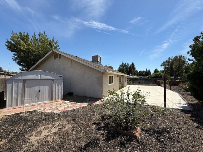 Building Photo - 1444 Snead Ct