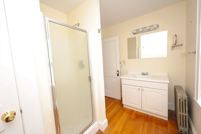 Building Photo - 148 Neponset St