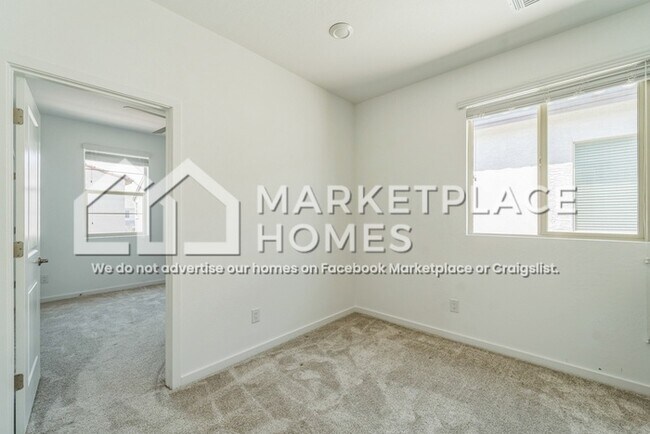 Building Photo - 4805 S Ferric