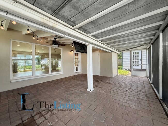 Building Photo - 4501 S Cortez Ave