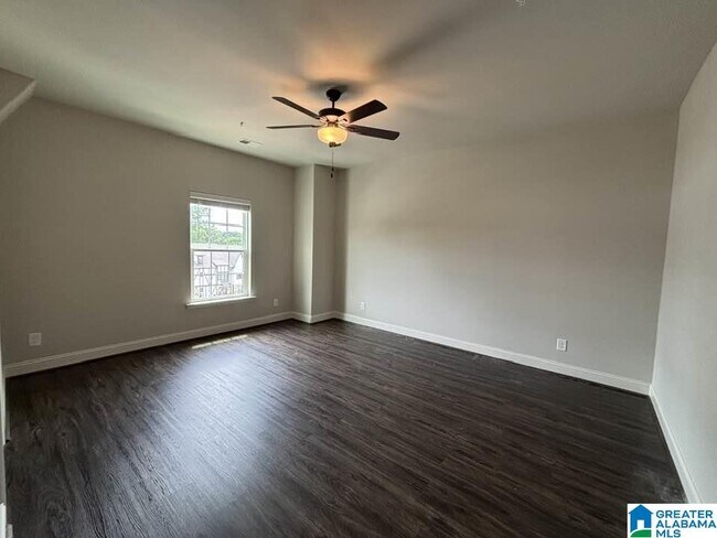 Building Photo - 4307 Lennox Ct