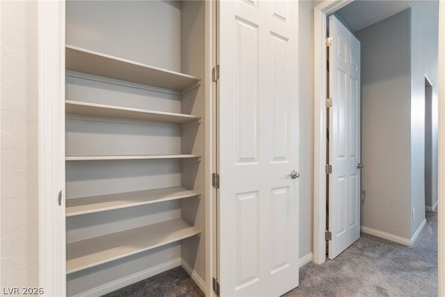 Building Photo - 184 Pace Ave