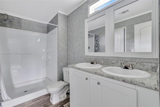 Building Photo - 35250 SW 177th Ct