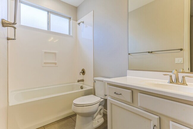 Building Photo - 20364 E Carriage Wy