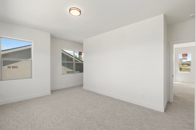 Building Photo - 115 Elevation Dr