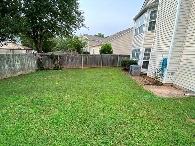 Building Photo - 13357 Aventide Ln