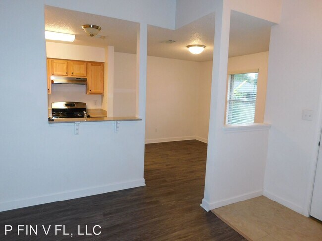 Building Photo - 2 br, 1 bath House - 52 Assana Ct