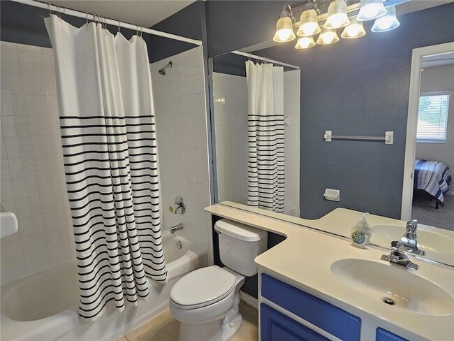 Building Photo - 175 Braemar Ave