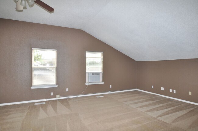 Building Photo - Spacious 3-2 in N. Ft Worth, desirable Kel...