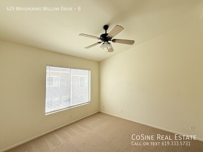 Building Photo - 425 Whispering Willow Dr
