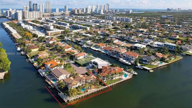 Building Photo - 3283 NE 171 St