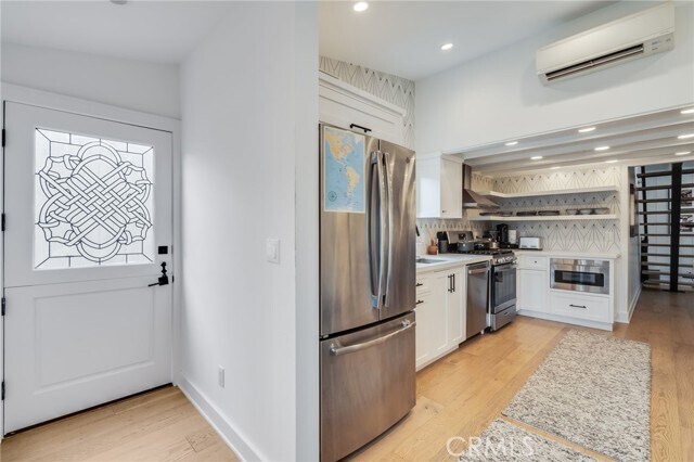 Building Photo - 1259 S Coast Hwy