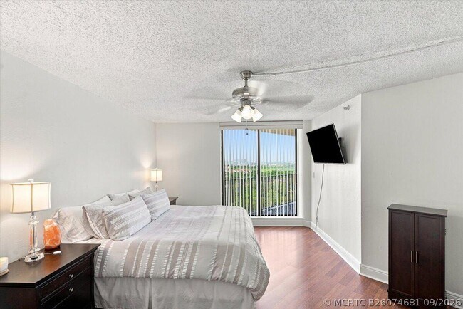 Building Photo - 300 Three Islands Boulevard