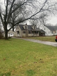 Building Photo - 131 Forest-Park Dr