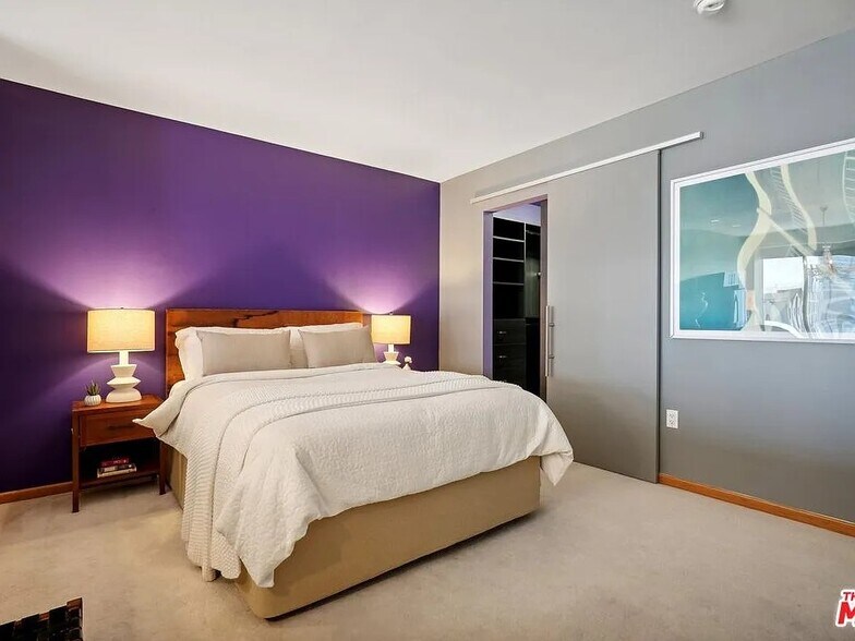 Building Photo - 1100 Wilshire Blvd