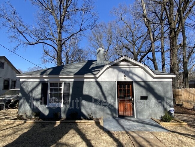 Primary Photo - 3670 Townes Ave