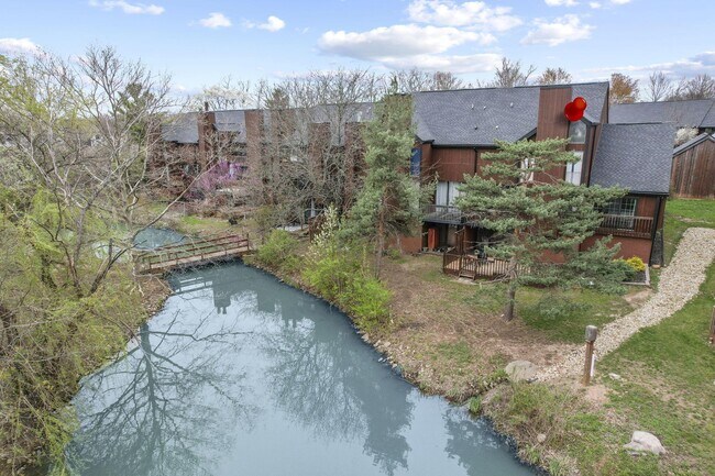 Building Photo - 4765 Smoketalk Ln