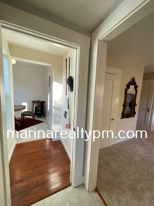 Building Photo - Welcome to this stunning 3 Bedroom 2 Bath Single Family Home in the charming town of Crockett, CA