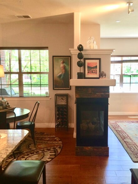 Open concept main floor with hardwood - 200 Poplar St