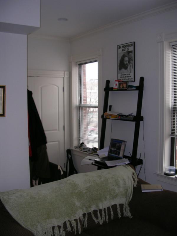 *Pictures are representative samples of the advertised unit. In some cases, the actual units you tou - 14 Buswell St