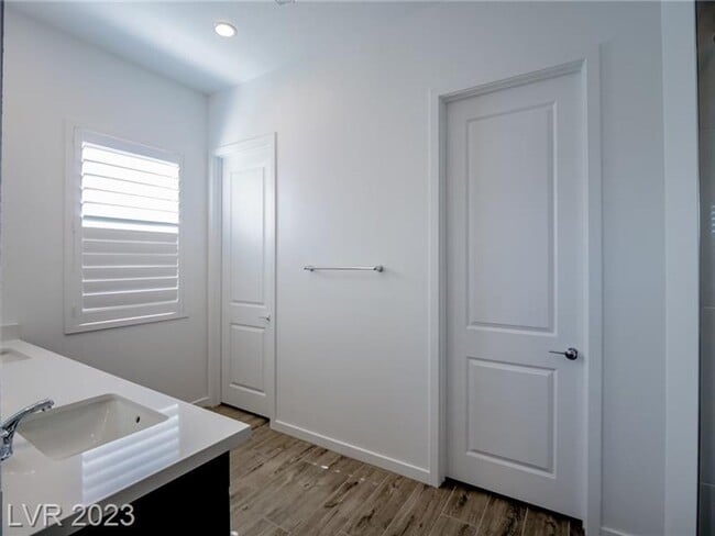 Building Photo - BEAUTIFUL 4BEDROOM HOME IN CADENCE