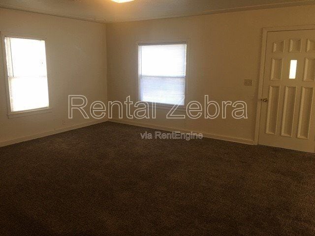 Building Photo - 104 E Donna Dr