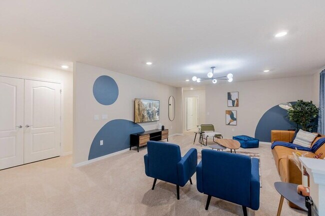 Building Photo - 7215 Oakmoss Loop