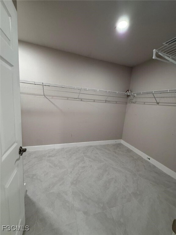 Building Photo - 1304 NE 9th Pl