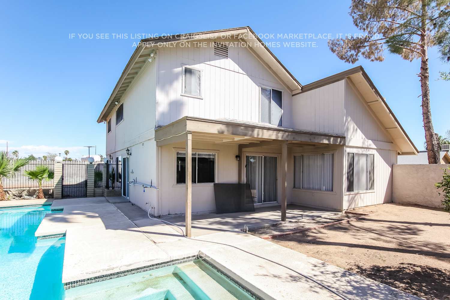 Building Photo - 4402 W Crocus Dr