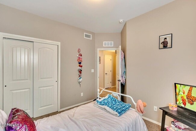 Building Photo - 12921 Hueco Cave Dr