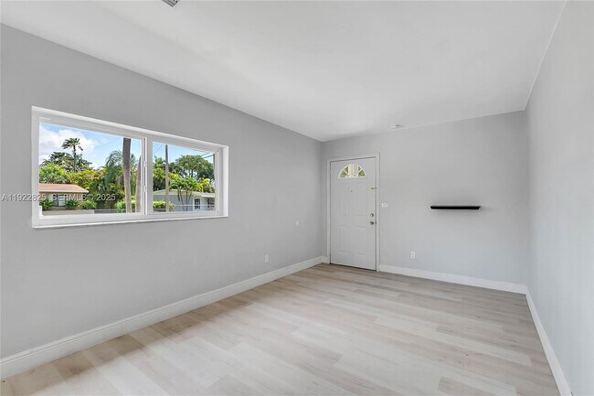 Building Photo - 9710 SW 161st St