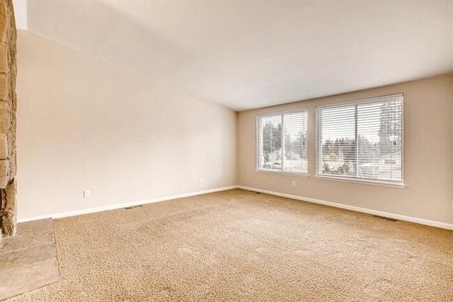 Building Photo - 10224 63rd Ave Ct E, Puyallup, WA, 98373