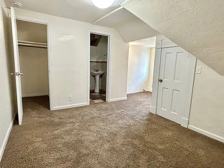 Building Photo - 1442 N Humboldt St