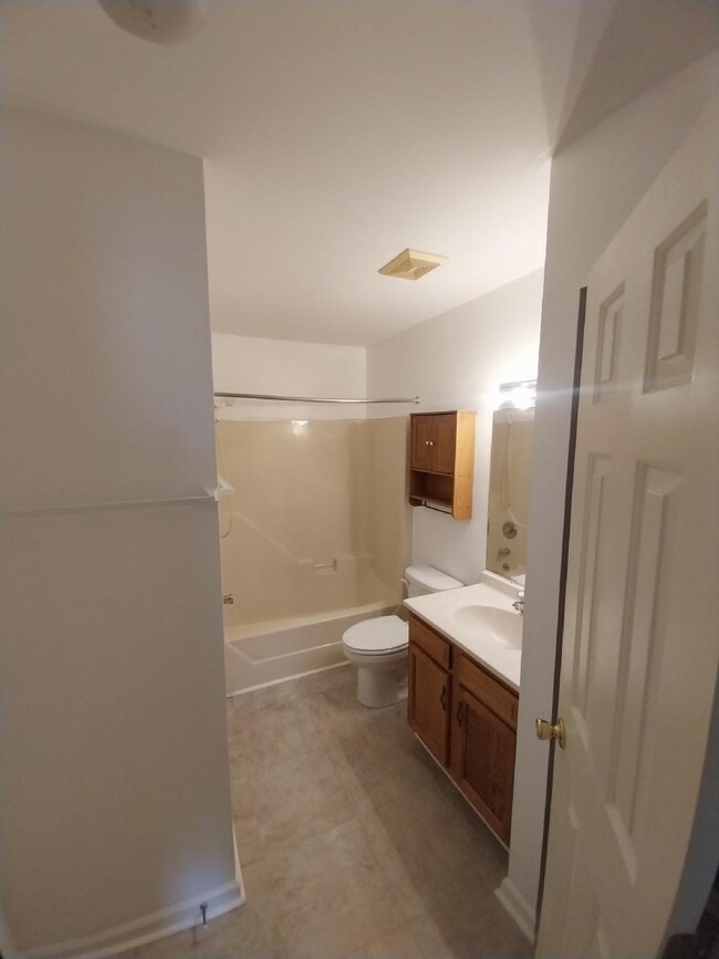 Building Photo - 1 Cypress Dr